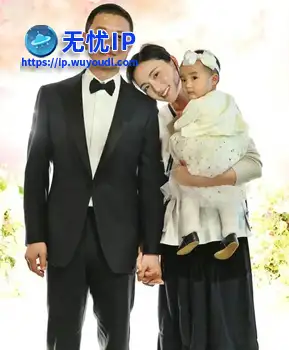 李亚鹏为何不拍戏还债？妻子：演戏是演的别人的人生